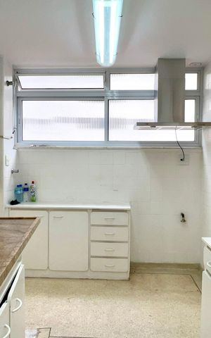 Apartamento para alugar com 168m², 3 quartos e 2 vagas Apartamento para alugar com 168m², 3 quartos e 2 vagasCozinha