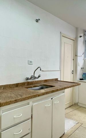 Apartamento para alugar com 168m², 3 quartos e 2 vagas Apartamento para alugar com 168m², 3 quartos e 2 vagasCozinha