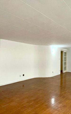 Apartamento para alugar com 168m², 3 quartos e 2 vagas Apartamento para alugar com 168m², 3 quartos e 2 vagasSala