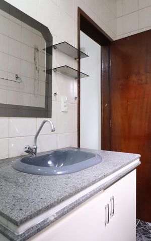 Casa para alugar com 300m², 3 quartos e 6 vagasBanheiro do Quarto 3