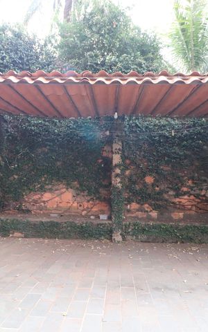 Casa para alugar com 300m², 3 quartos e 6 vagasGaragem