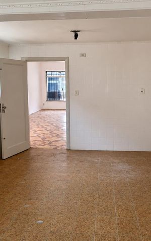 Casa para alugar com 279m², 3 quartos e 2 vagas Casa para alugar com 279m², 3 quartos e 2 vagasQuarto