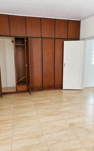 Casa para alugar com 279m², 3 quartos e 2 vagas Casa para alugar com 279m², 3 quartos e 2 vagasQuarto