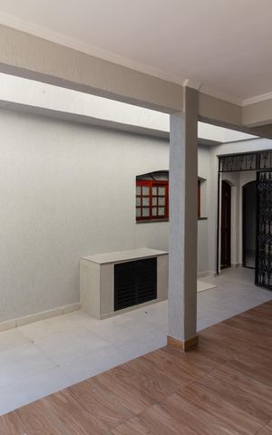 Casa à venda com 240m², 3 quartos e 5 vagasÁrea gourmet