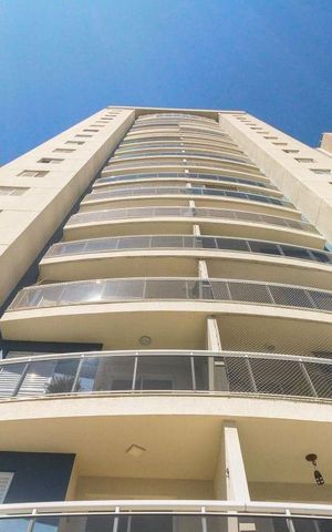 Apartamento à venda com 94m², 3 quartos e 2 vagas Apartamento à venda com 94m², 3 quartos e 2 vagasFachada