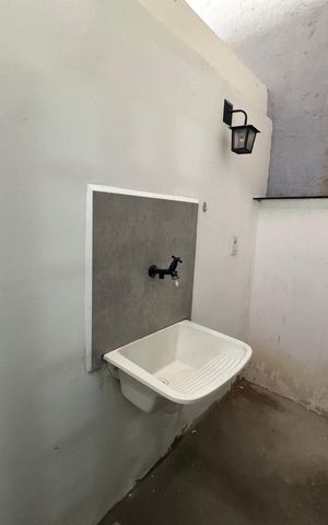 Casa para alugar com 45m², 1 quarto e sem vagaÁrea de Serviço