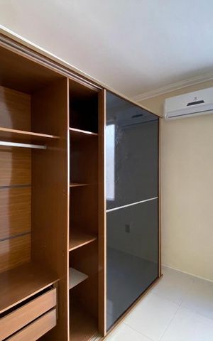 Casa à venda com 360m², 5 quartos e sem vaga Casa à venda com 360m², 5 quartos e sem vagaQuarto