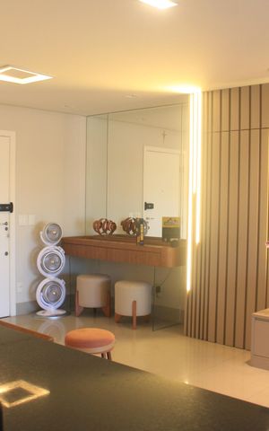 Apartamento à venda com 124m², 2 quartos e 3 vagasSala
