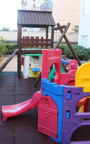 Apartamento à venda com 124m², 2 quartos e 3 vagasÁrea comum - Playground