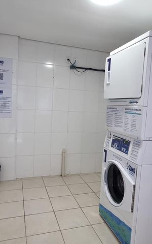 Studio à venda com 28m², 1 quarto e 1 vaga Studio à venda com 28m², 1 quarto e 1 vagaÁrea comum