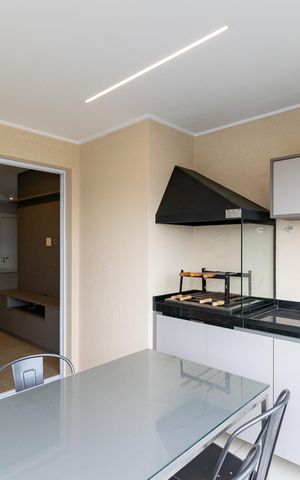 Apartamento à venda com 67m², 2 quartos e 1 vaga Apartamento à venda com 67m², 2 quartos e 1 vagaVaranda