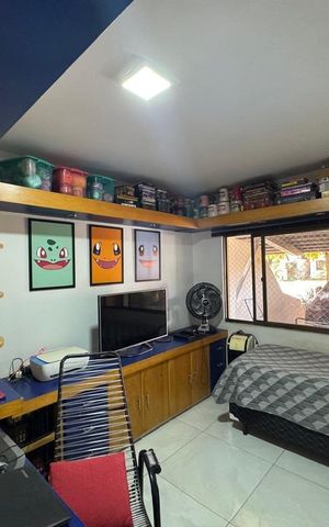 Casa à venda com 105m², 3 quartos e 2 vagas