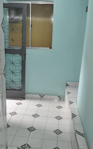 Casa para alugar com 30m², 3 quartos e sem vagaSala/Cozinha
