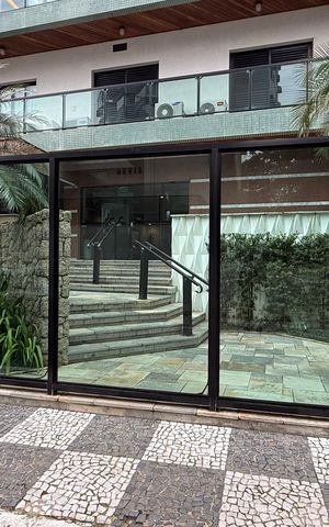 Apartamento para alugar com 280m², 5 quartos e 3 vagas Apartamento para alugar com 280m², 5 quartos e 3 vagasFachada
