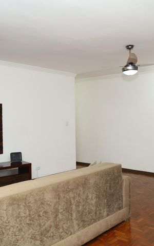 Casa à venda com 312m², 6 quartos e 6 vagasSala