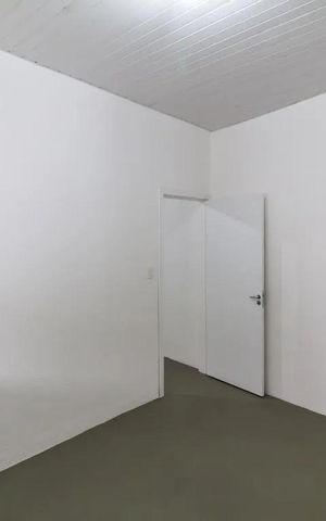 Casa à venda com 350m², 6 quartos e 5 vagas Casa à venda com 350m², 6 quartos e 5 vagasQuarto