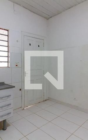 Casa à venda com 350m², 6 quartos e 5 vagas Casa à venda com 350m², 6 quartos e 5 vagasCozinha