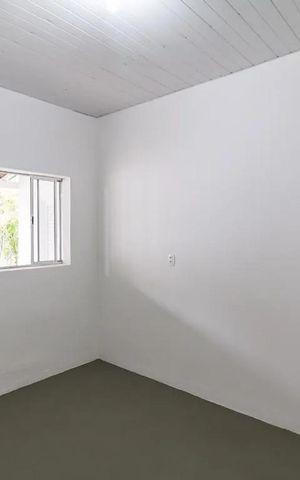 Casa à venda com 350m², 6 quartos e 5 vagas Casa à venda com 350m², 6 quartos e 5 vagasQuarto
