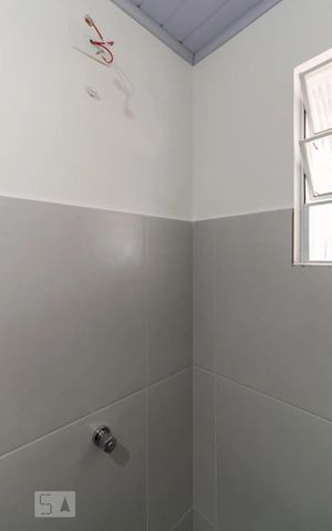 Casa à venda com 350m², 6 quartos e 5 vagas Casa à venda com 350m², 6 quartos e 5 vagasBanheiro