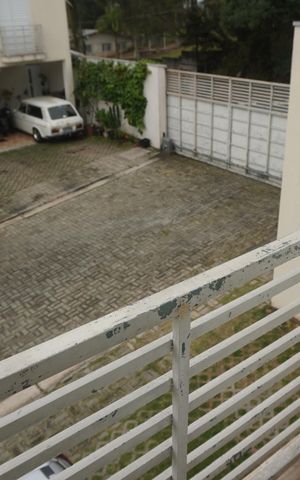 Casa de condomínio à venda com 100m², 3 quartos e 2 vagasSacada