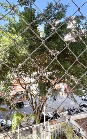 Apartamento à venda com 70m², 3 quartos e 1 vaga Apartamento à venda com 70m², 3 quartos e 1 vagaVista