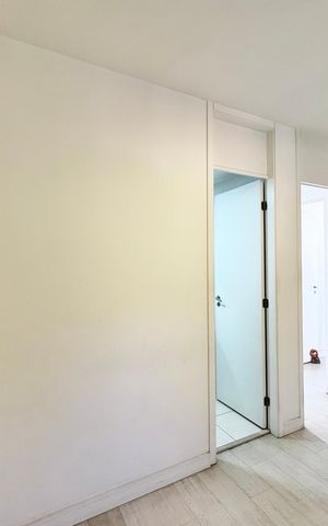 Apartamento à venda com 70m², 3 quartos e 1 vaga Apartamento à venda com 70m², 3 quartos e 1 vagaSuíte