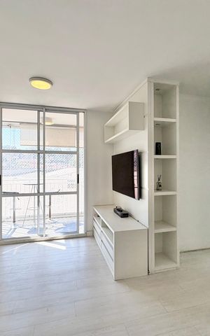 Apartamento à venda com 70m², 3 quartos e 1 vaga Apartamento à venda com 70m², 3 quartos e 1 vagaSala