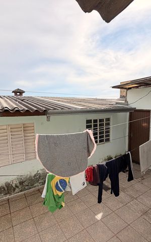 Casa para alugar com 150m², 3 quartos e sem vagaQuintal com edícula