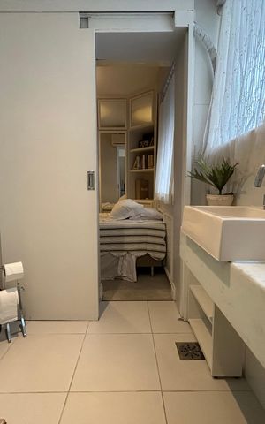 Apartamento para alugar com 130m², 2 quartos e 1 vaga Apartamento para alugar com 130m², 2 quartos e 1 vagaBanheiro suíte 2