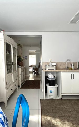 Apartamento para alugar com 130m², 2 quartos e 1 vaga Apartamento para alugar com 130m², 2 quartos e 1 vagaCozinha