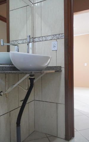 Casa para alugar com 42m², 2 quartos e sem vagaBanheiro
