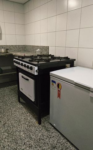 Apartamento à venda com 135m², 4 quartos e 3 vagas Apartamento à venda com 135m², 4 quartos e 3 vagasÁrea externa