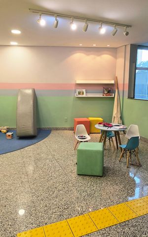 Apartamento à venda com 135m², 4 quartos e 3 vagas