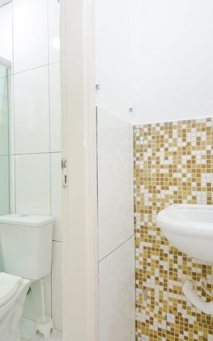 Apartamento à venda com 46m², 2 quartos e sem vagaBanheiro