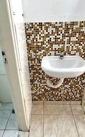 Apartamento para alugar com 46m², 2 quartos e 1 vaga Apartamento para alugar com 46m², 2 quartos e 1 vagaBanheiro