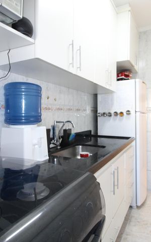 Apartamento à venda com 47m², 2 quartos e 1 vagaCozinha