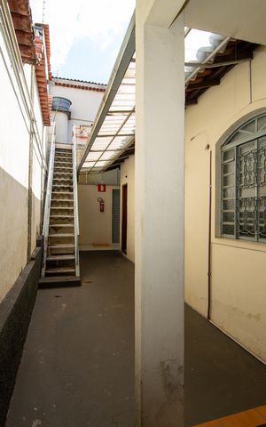 Casa à venda com 219m², 3 quartos e 1 vaga Casa à venda com 219m², 3 quartos e 1 vagaÁrea externa