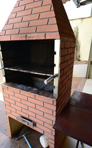 Casa para alugar com 200m², 3 quartos e 5 vagas
