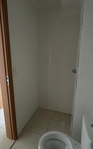 Apartamento para alugar com 46m², 2 quartos e 1 vaga Apartamento para alugar com 46m², 2 quartos e 1 vagaBanheiro