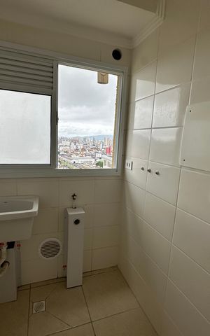 Apartamento para alugar com 46m², 2 quartos e 1 vaga Apartamento para alugar com 46m², 2 quartos e 1 vagaCozinha e Área de Serviço
