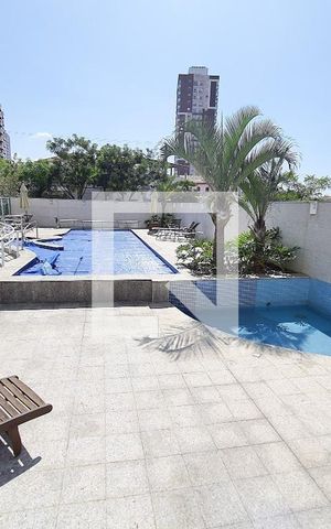 Apartamento à venda com 92m², 2 quartos e 2 vagasÁrea comum - Piscina