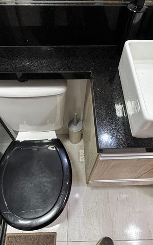 Apartamento à venda com 48m², 2 quartos e 1 vaga Apartamento à venda com 48m², 2 quartos e 1 vagaBanheiro