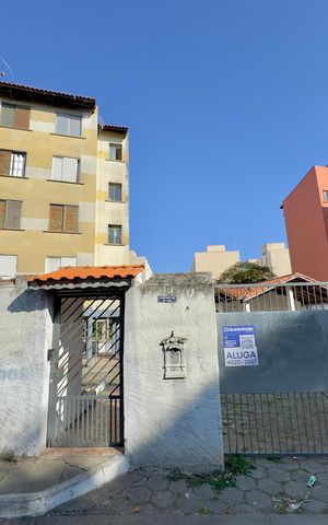Apartamento para alugar com 54m², 2 quartos e 1 vaga Apartamento para alugar com 54m², 2 quartos e 1 vagaPlaca instalada na fachada do imóvel