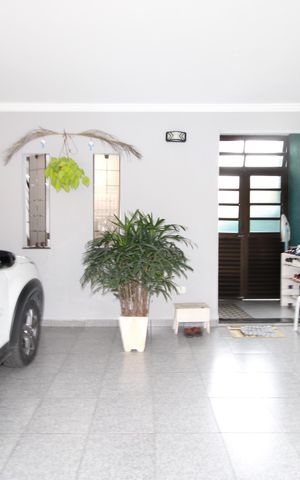 Casa à venda com 180m², 2 quartos e 2 vagasGaragem
