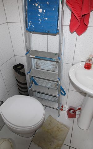 Casa à venda com 180m², 2 quartos e 2 vagasLavabo 4