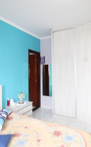 Casa à venda com 180m², 2 quartos e 2 vagasQuarto Suíte 2