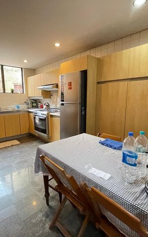 Casa à venda com 227m², 4 quartos e 2 vagasCozinha