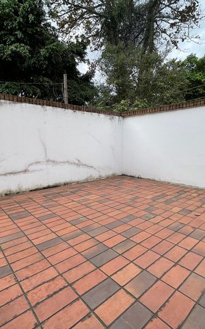 Casa à venda com 227m², 4 quartos e 2 vagasQuintal