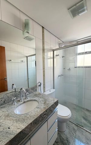 Apartamento para alugar com 130m², 4 quartos e 4 vagas