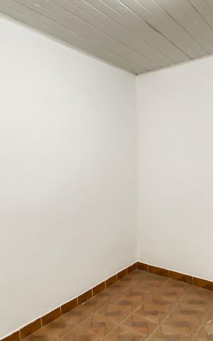 Casa para alugar com 67m², 2 quartos e sem vaga Casa para alugar com 67m², 2 quartos e sem vagaSala